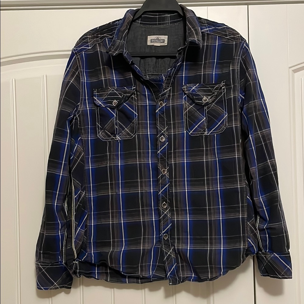 Distillery Men’s Blue Plaid Button Up Shirt